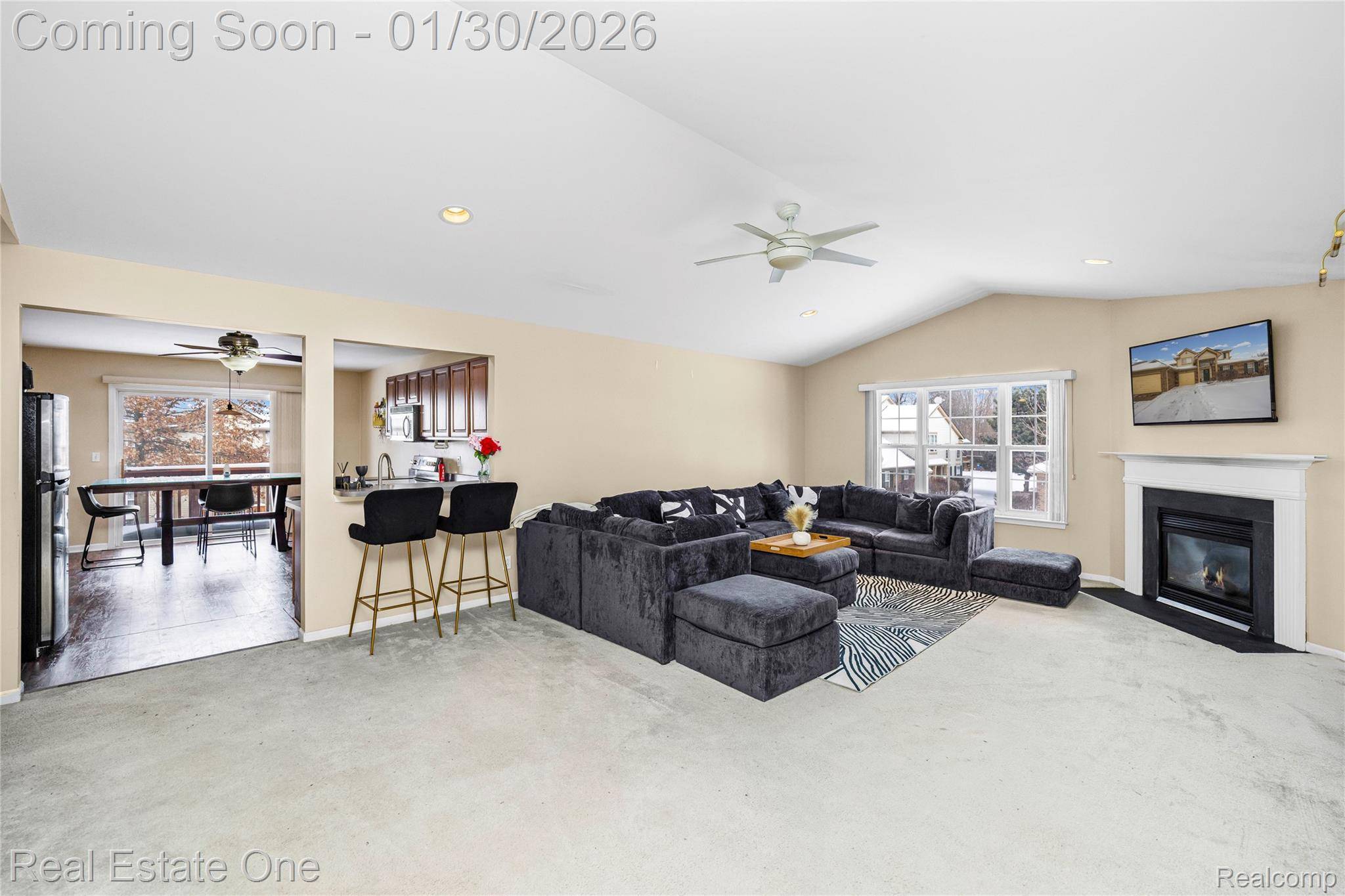 Auburn Hills, MI 48326,167 S Vista DR