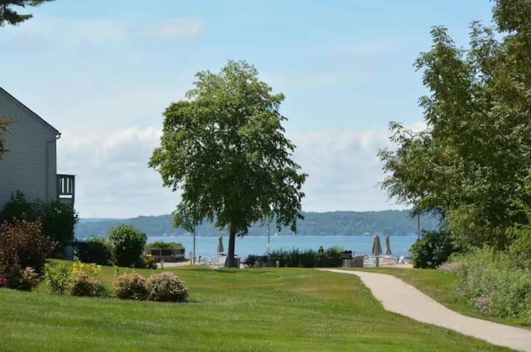 Williamsburg, MI 49690,5605 E Creeks XING