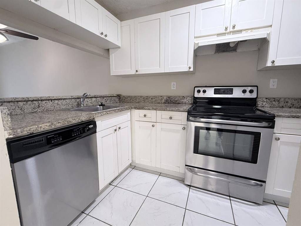 Coral Springs, FL 33065,11638 NW 23rd Ct