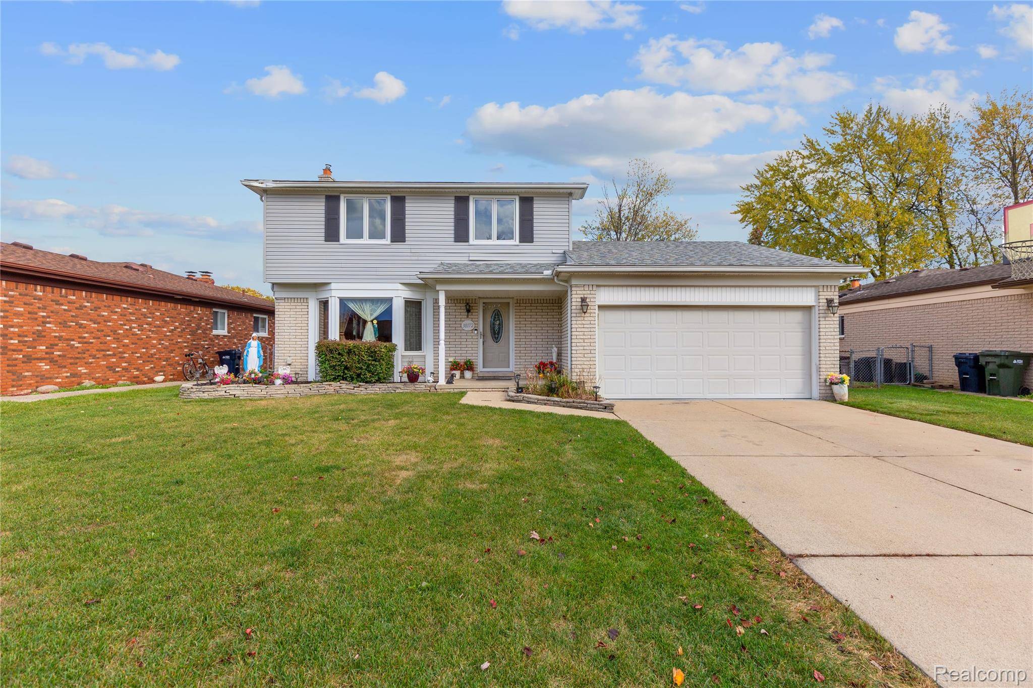 Sterling Heights, MI 48310,38172 Yonkers DR