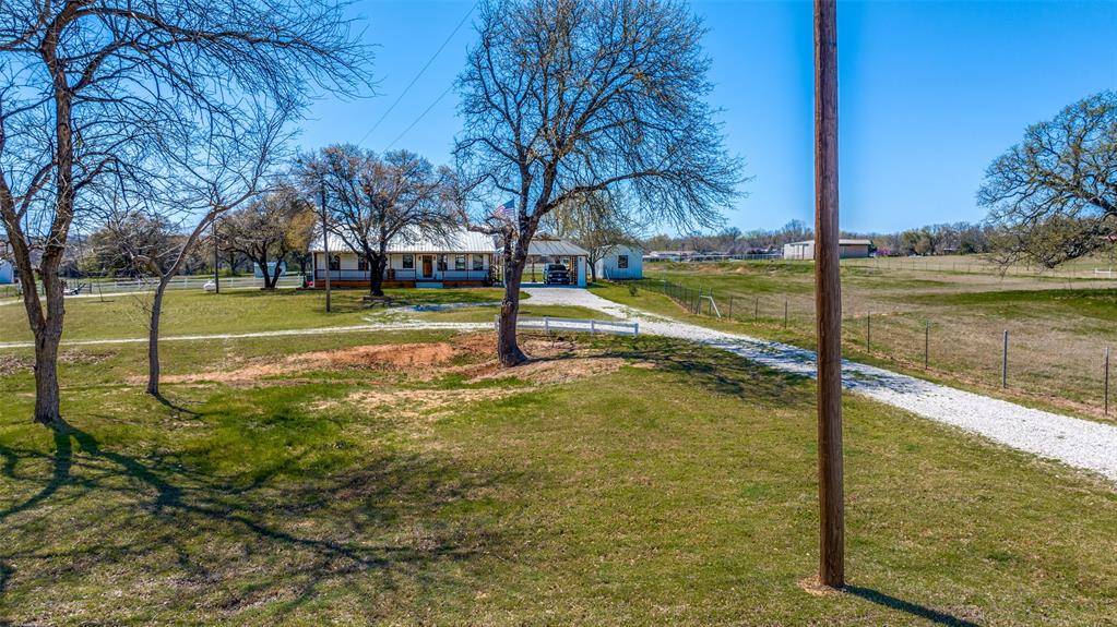 Springtown, TX 76082,320 English Court