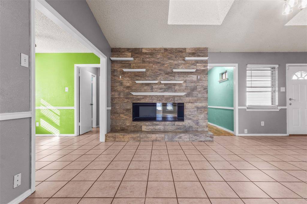 Duncanville, TX 75116,607 Willowbrook Circle