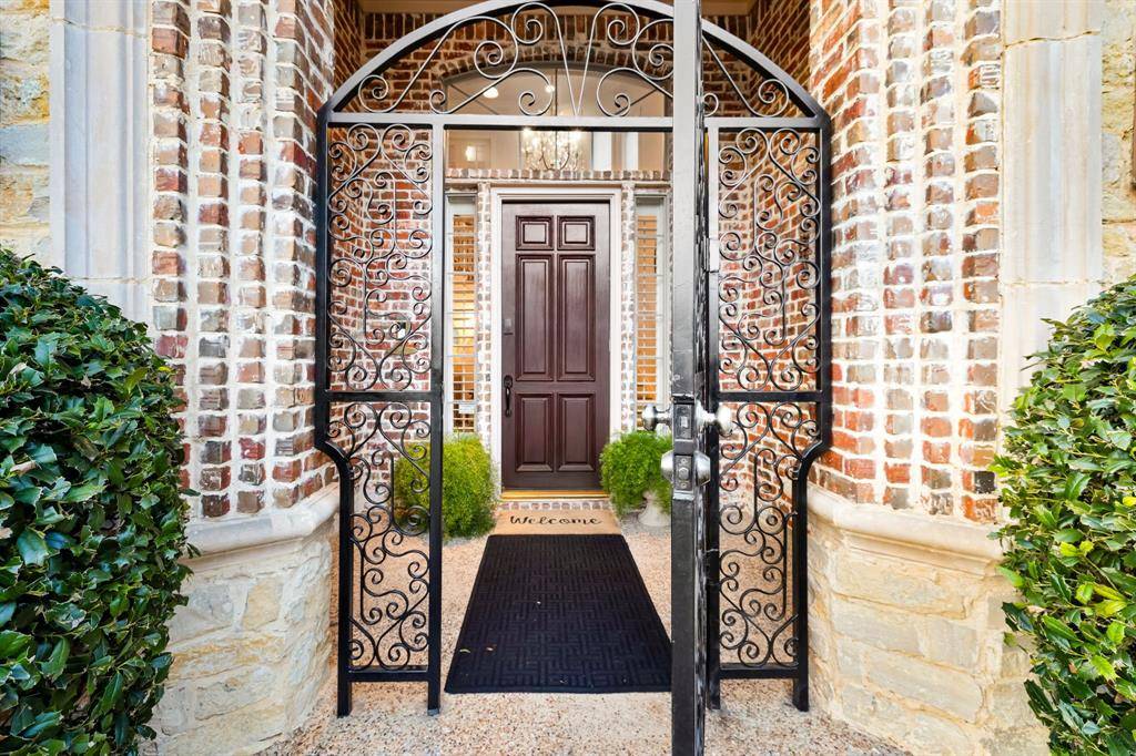 Plano, TX 75024,6609 Riverhill Drive