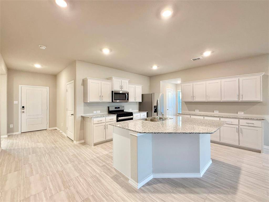 Fort Worth, TX 76131,8420 Hollymead Lane