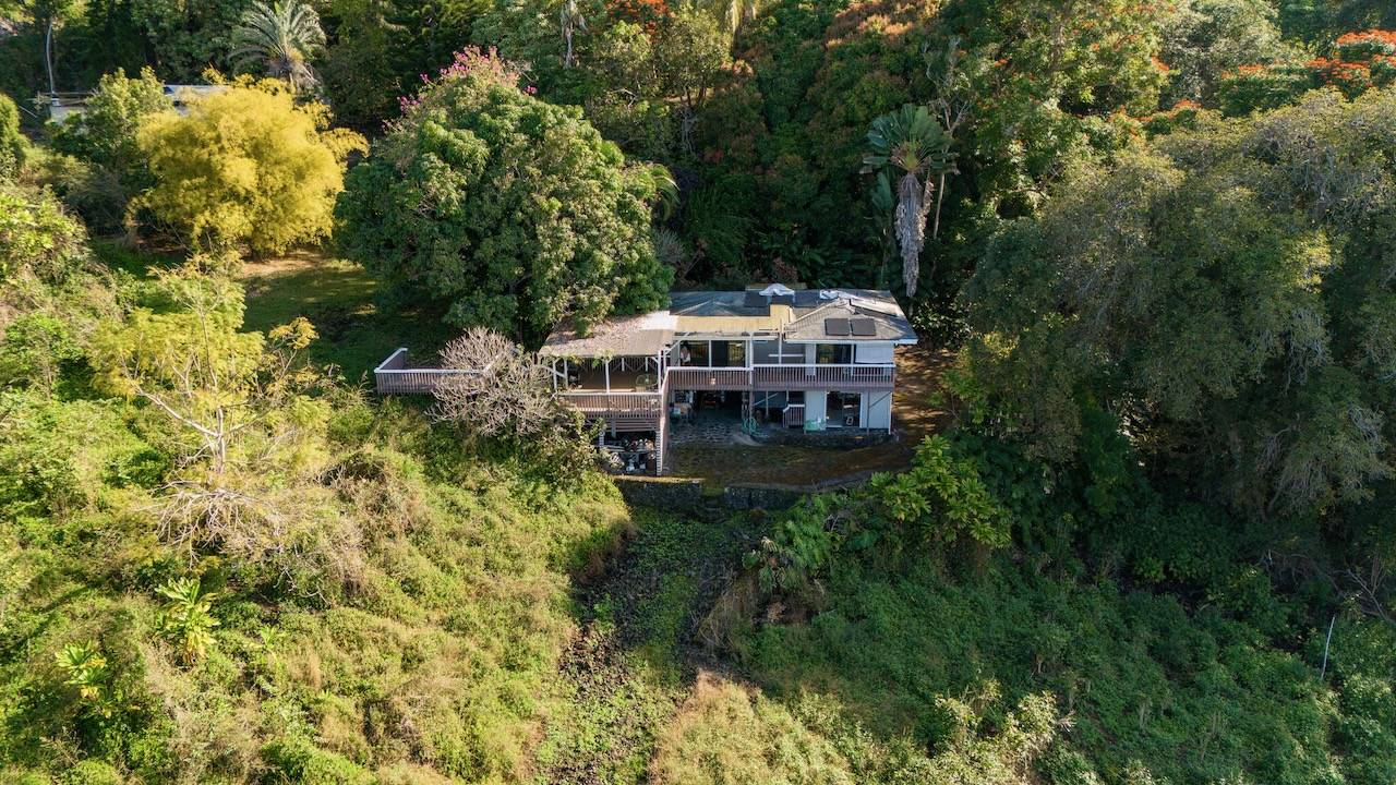 Captain Cook, HI 96704,83-5621 HAWAII BELT RD