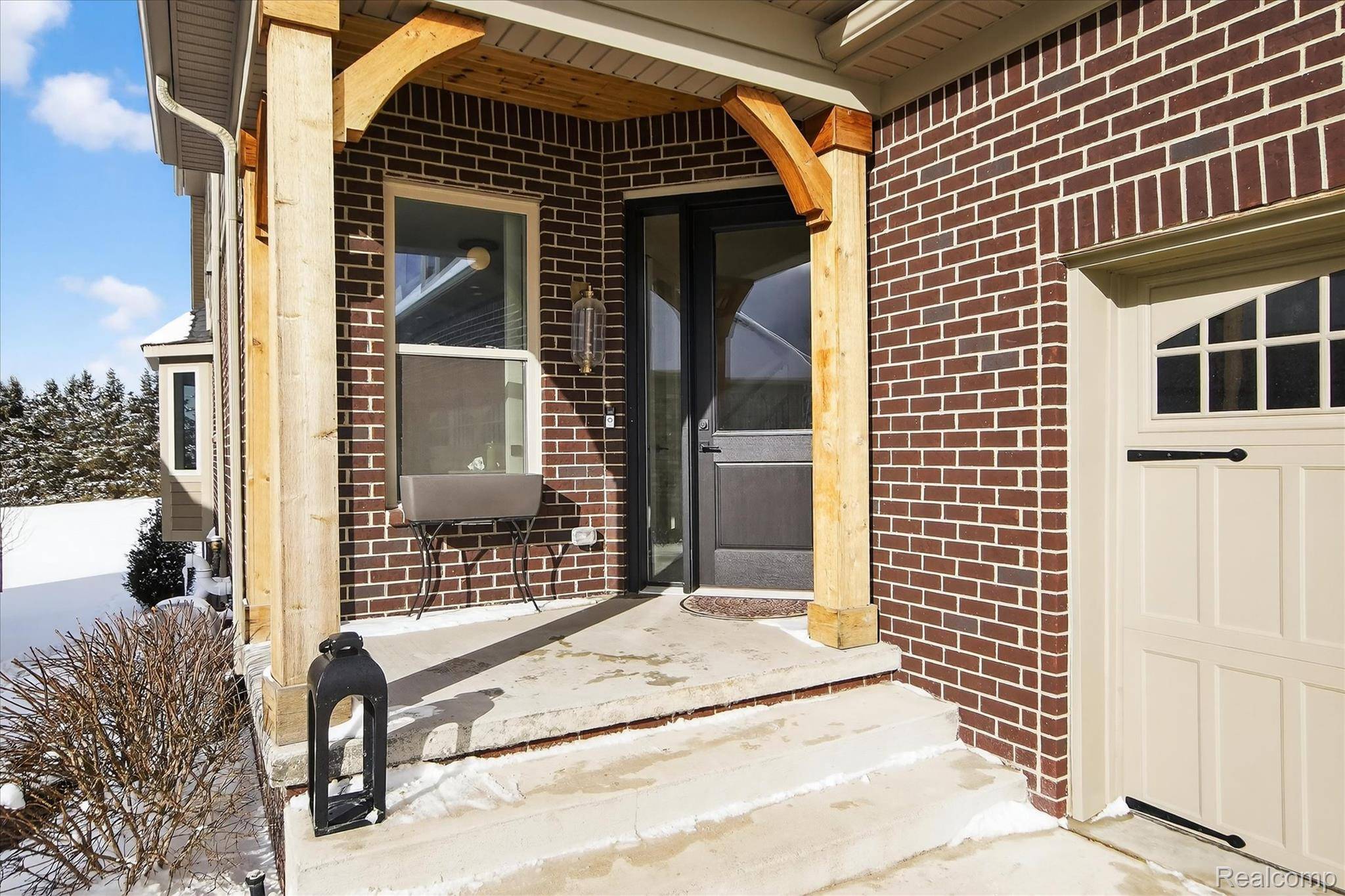 South Lyon, MI 48178,8236 Stoney Creek DR