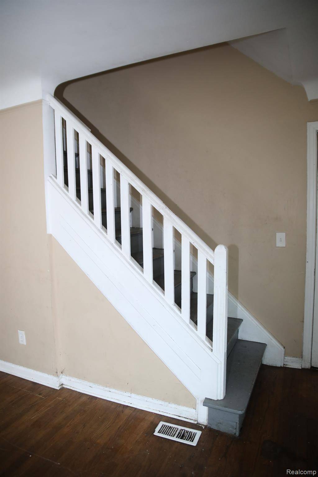 Detroit, MI 48205,20259 BRADFORD ST