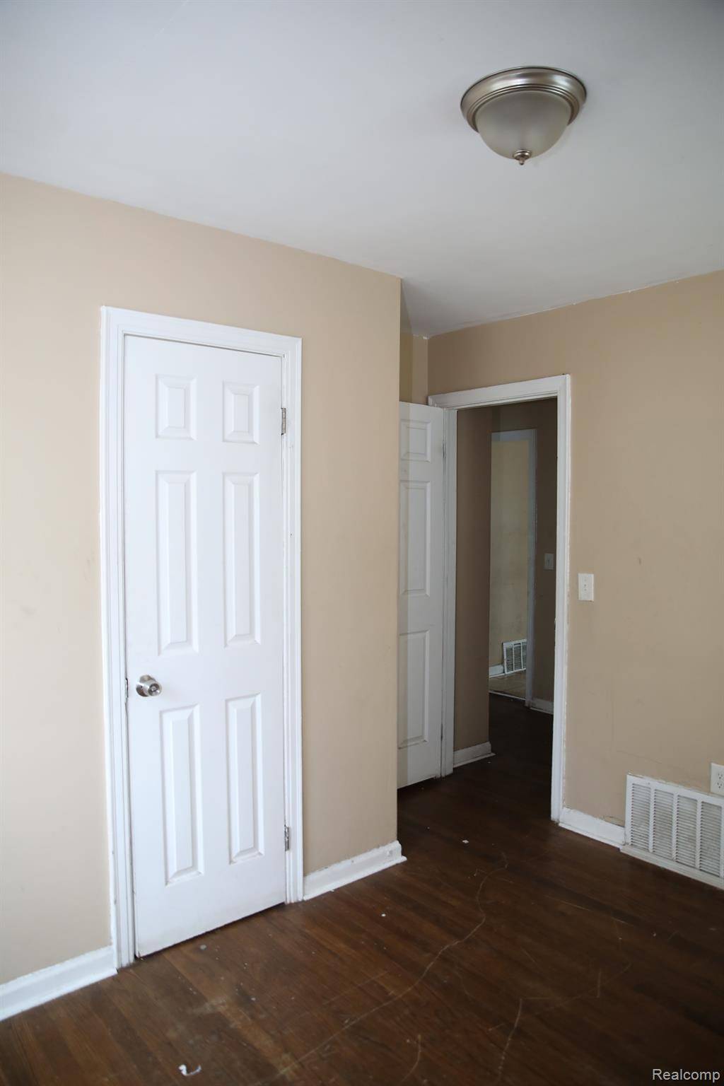 Detroit, MI 48205,20259 BRADFORD ST