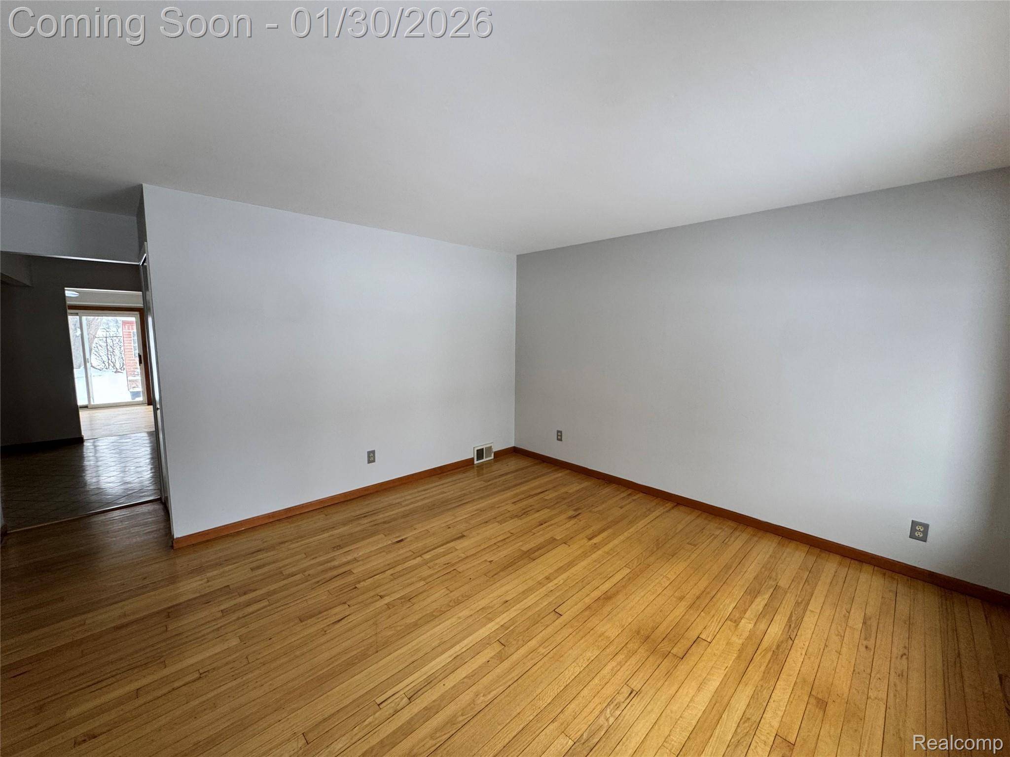 Lincoln Park, MI 48146,2165 NEW YORK AVE