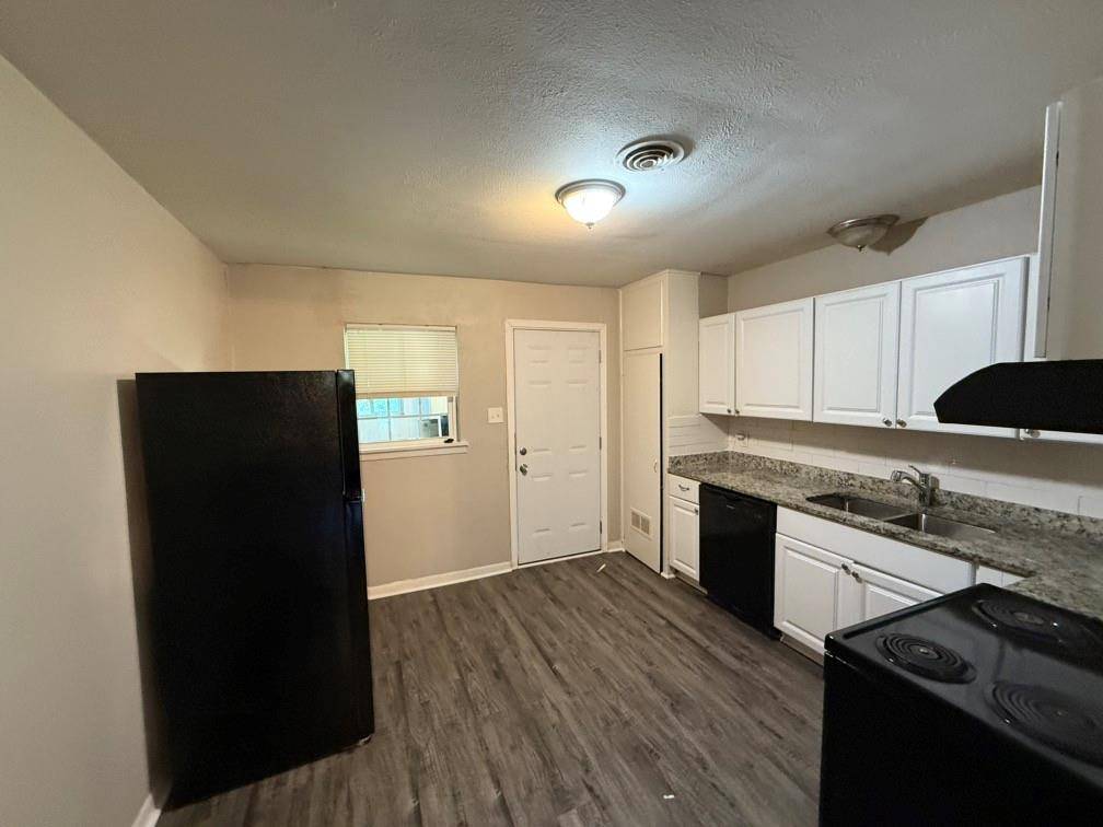 Fort Worth, TX 76103,2506 Normont Circle