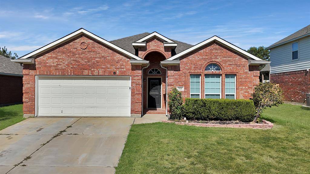 Burleson, TX 76028,900 Pebblecreek Drive