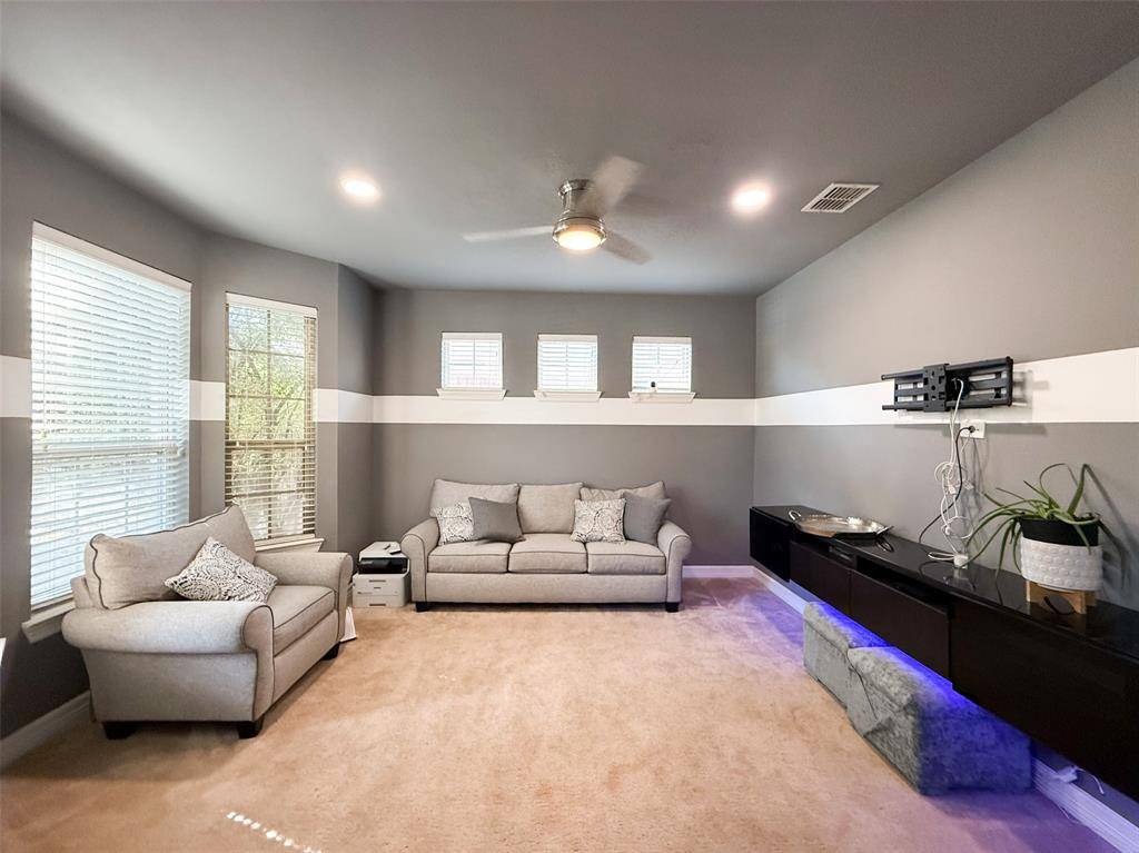 Little Elm, TX 75068,1817 Shoebill Drive