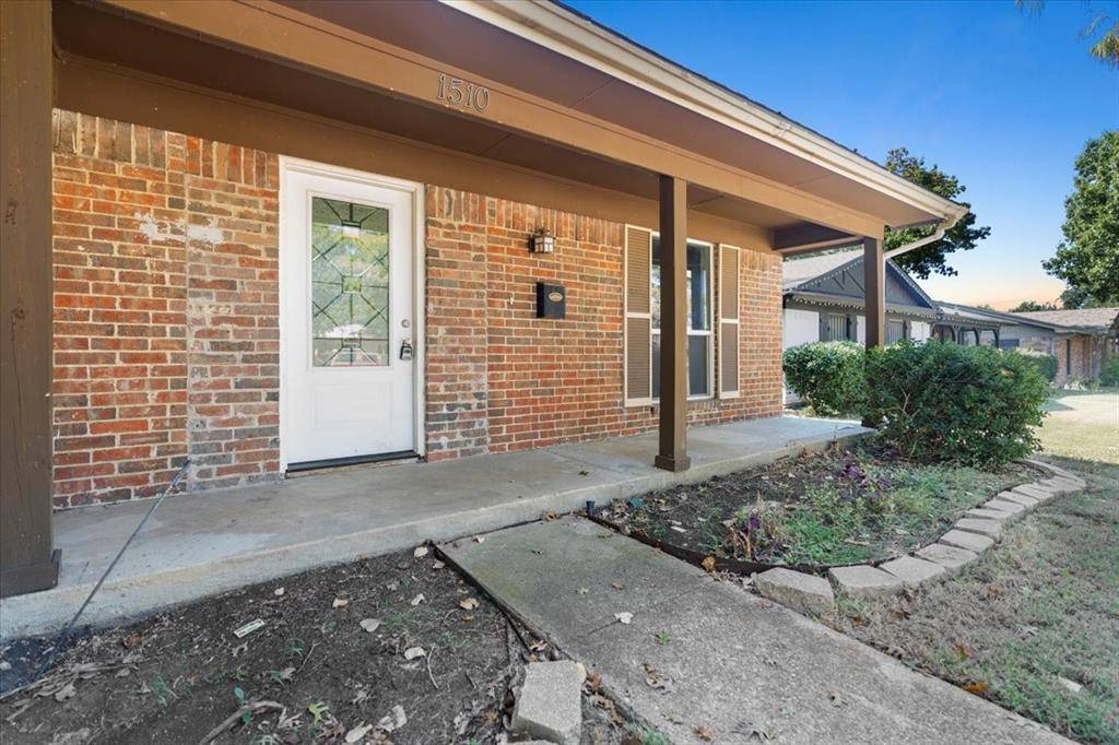 Garland, TX 75042,1510 Bowie Street