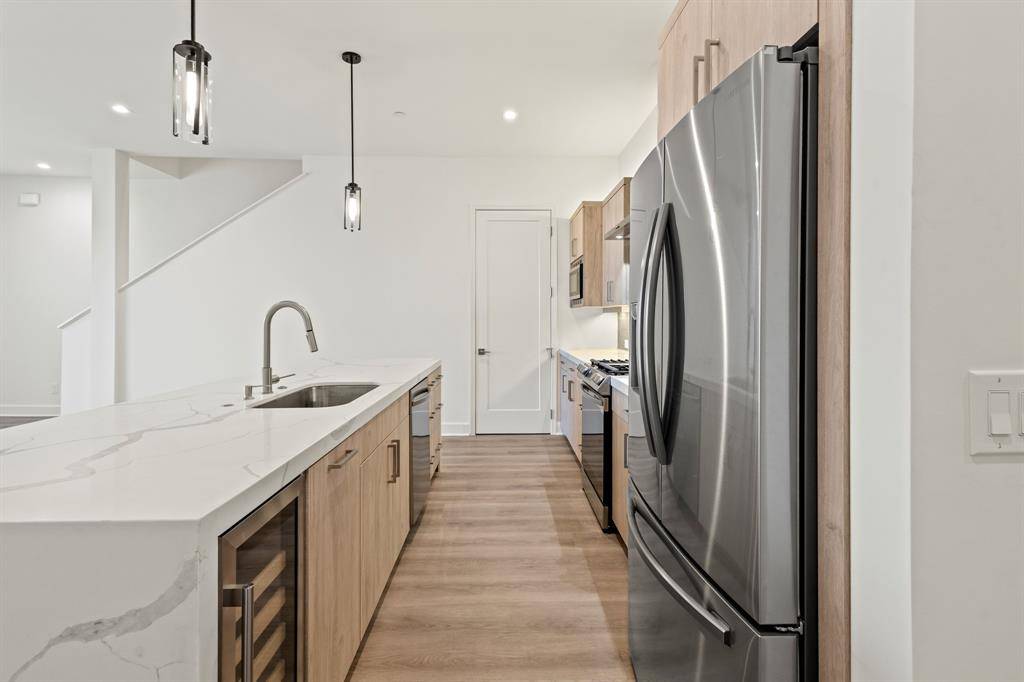 Dallas, TX 75215,1901 S Harwood Street #308