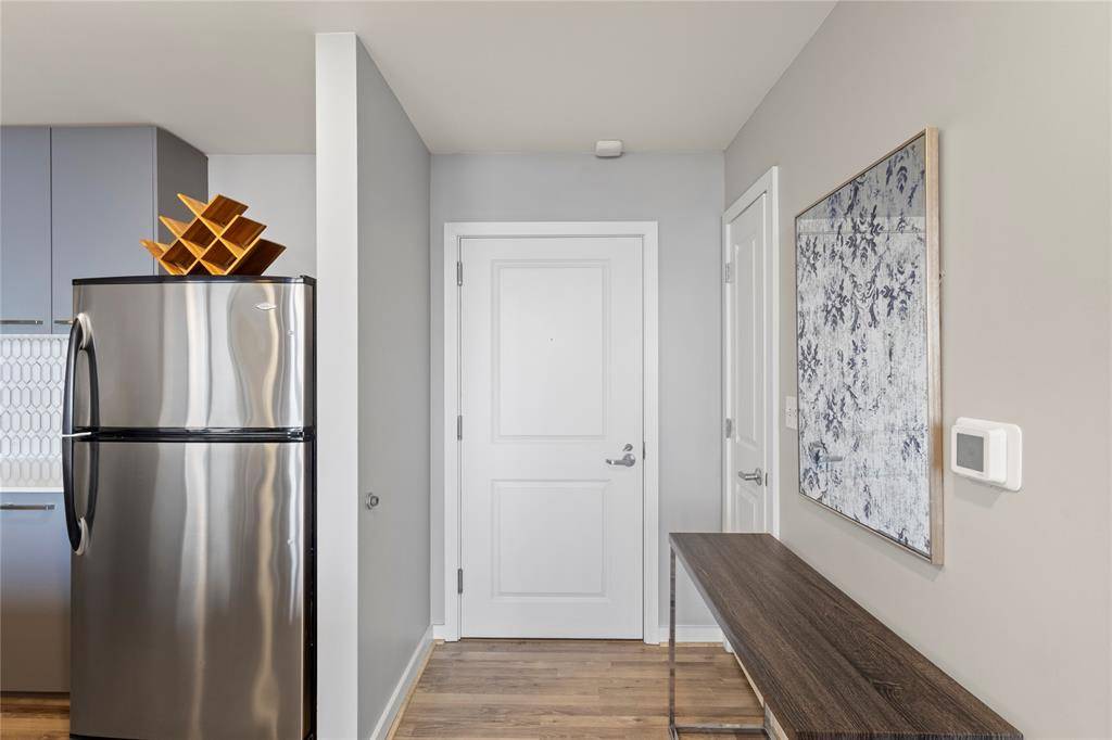 Dallas, TX 75202,1200 Main Street #2202