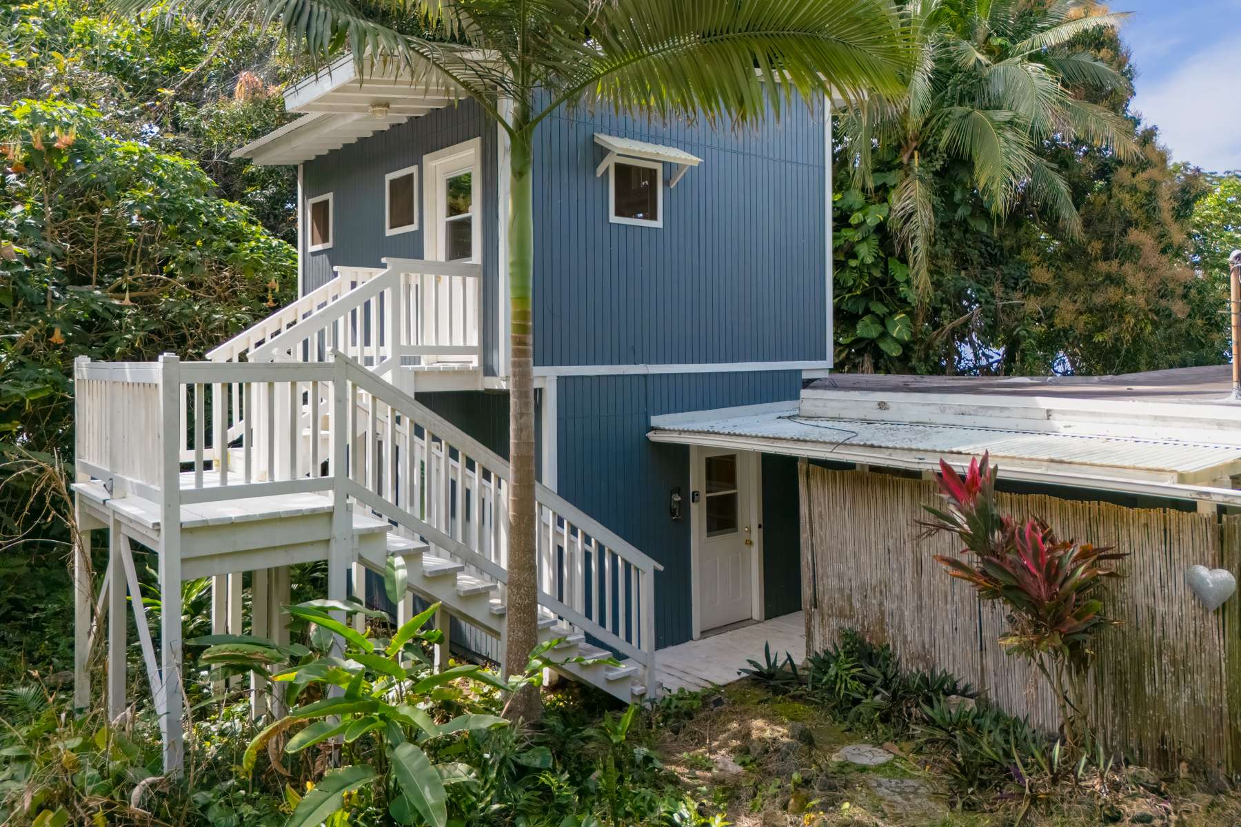 Captain Cook, HI 96704,83-5362-A PAINTED CHURCH RD #1