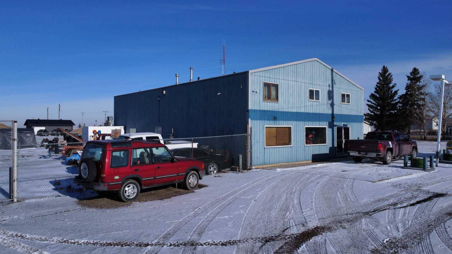 940 5 AVE, Bassano, AB T0J 0B0