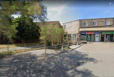 Toronto W10, ON M9V 1A6,959 Albion RD