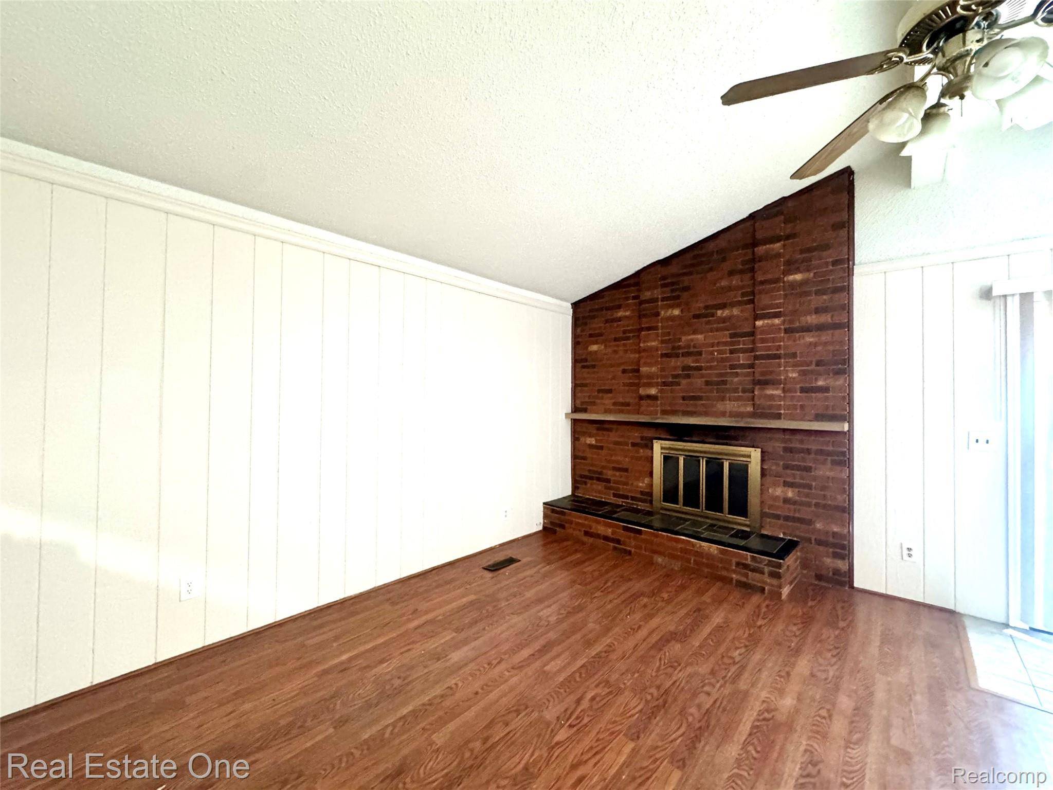 Sterling Heights, MI 48310,37683 Adrian Drive