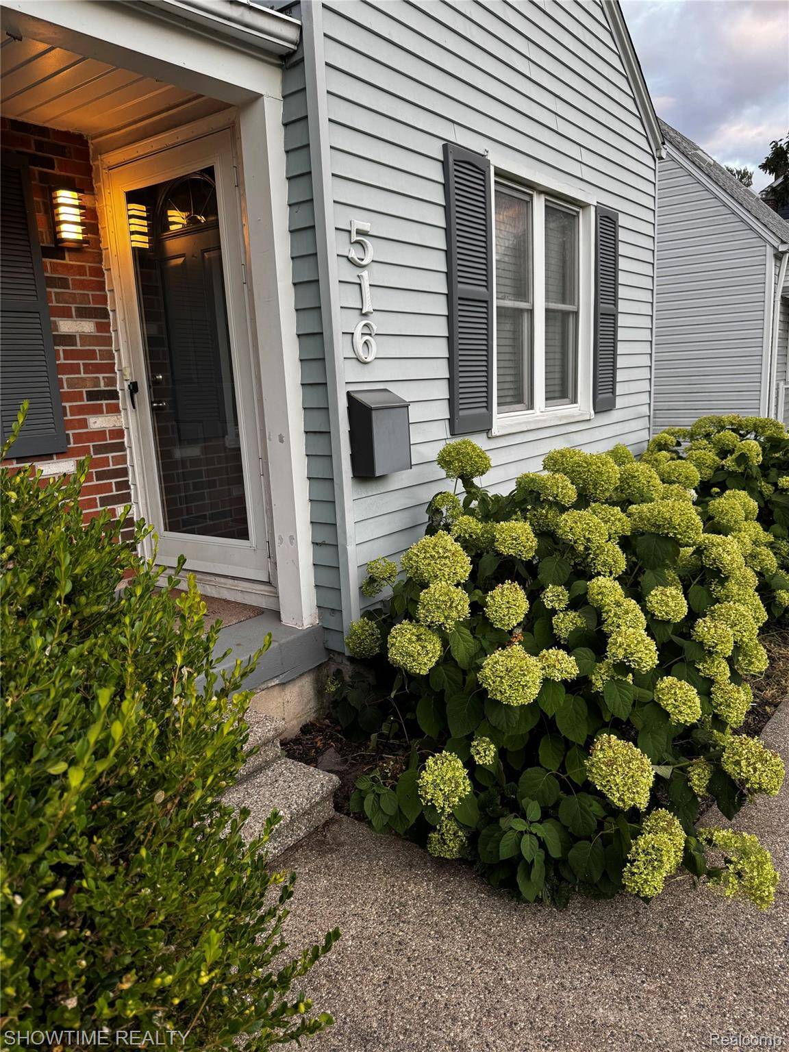 Royal Oak, MI 48067,516 N Alexander AVE