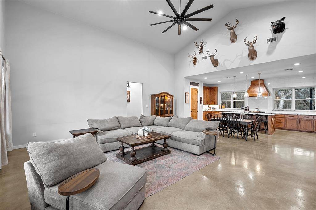 Eddy, TX 76524,250 Elesha Lane