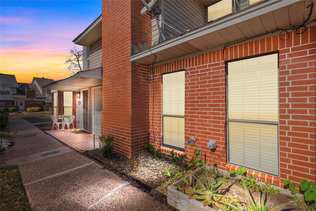 Bossier City, LA 71111,3634 Greenacres Place Drive #206