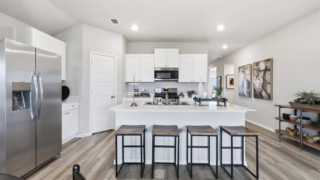 Fort Worth, TX 76140,1709 LEEVON Lane