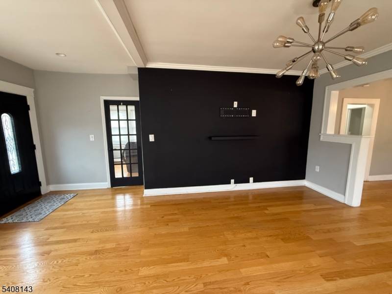 Little Ferry Boro, NJ 07643,28 Sabina St