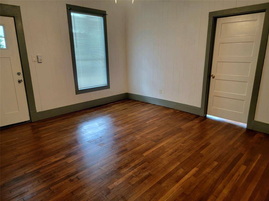 Clarksville, TX 75426,400 W Washington Street