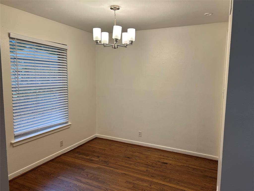 Dallas, TX 75218,888 Berkinshire Drive