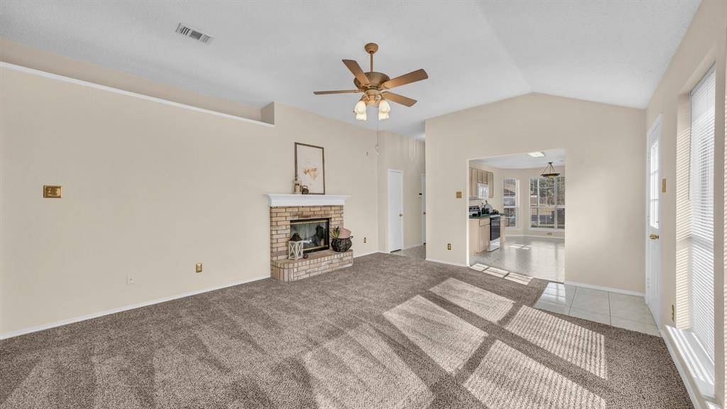 Burleson, TX 76028,1100 Miles Avenue