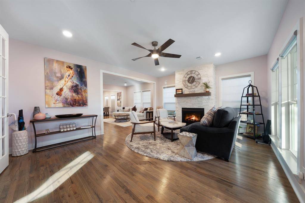 Dallas, TX 75206,5327 Richard Avenue