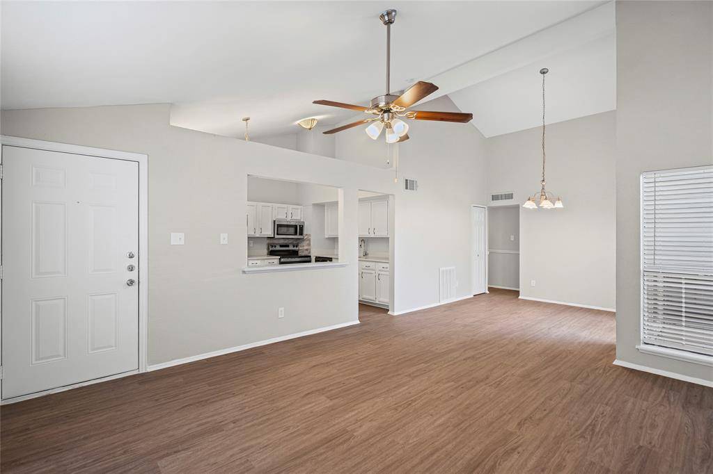 Dallas, TX 75227,9511 Culberson Street