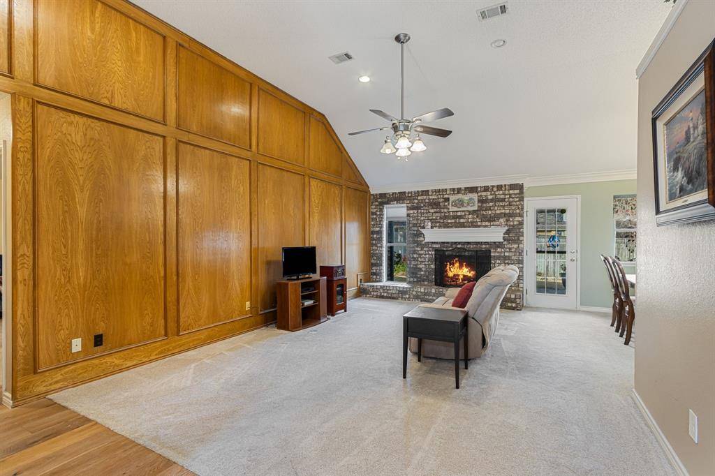 Grapevine, TX 76051,2708 Whitby Lane