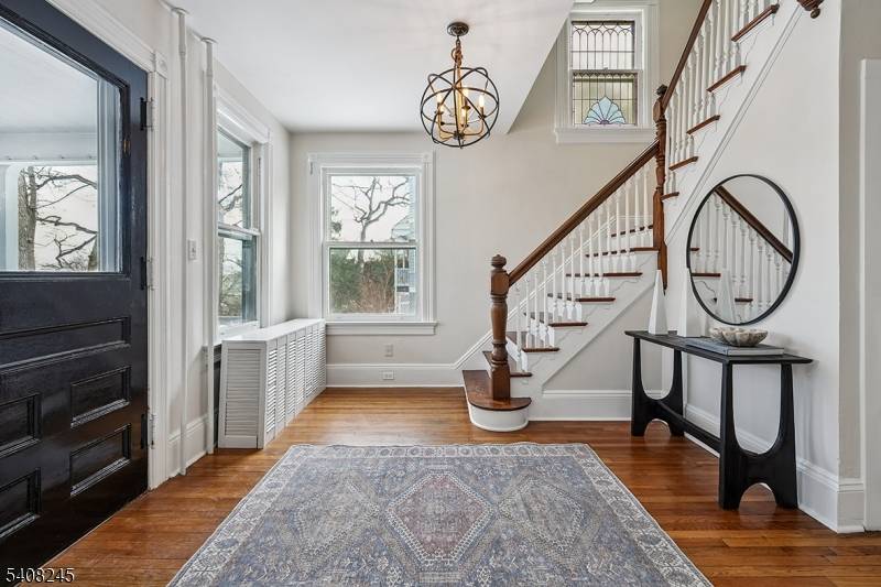 Summit City, NJ 07901,62 MOUNTAIN AVE