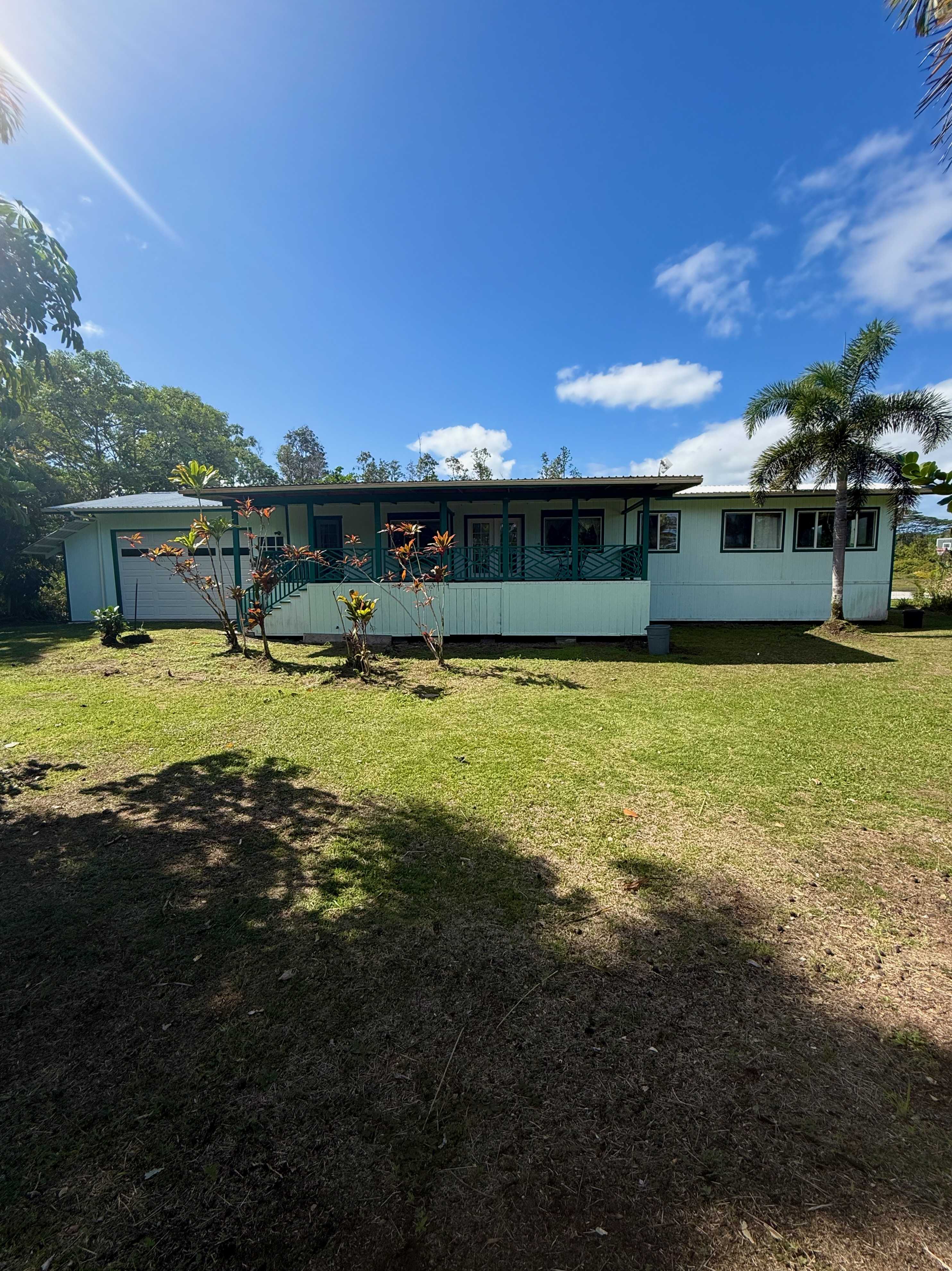 Keaau, HI 96749,15-1672 7TH AVE