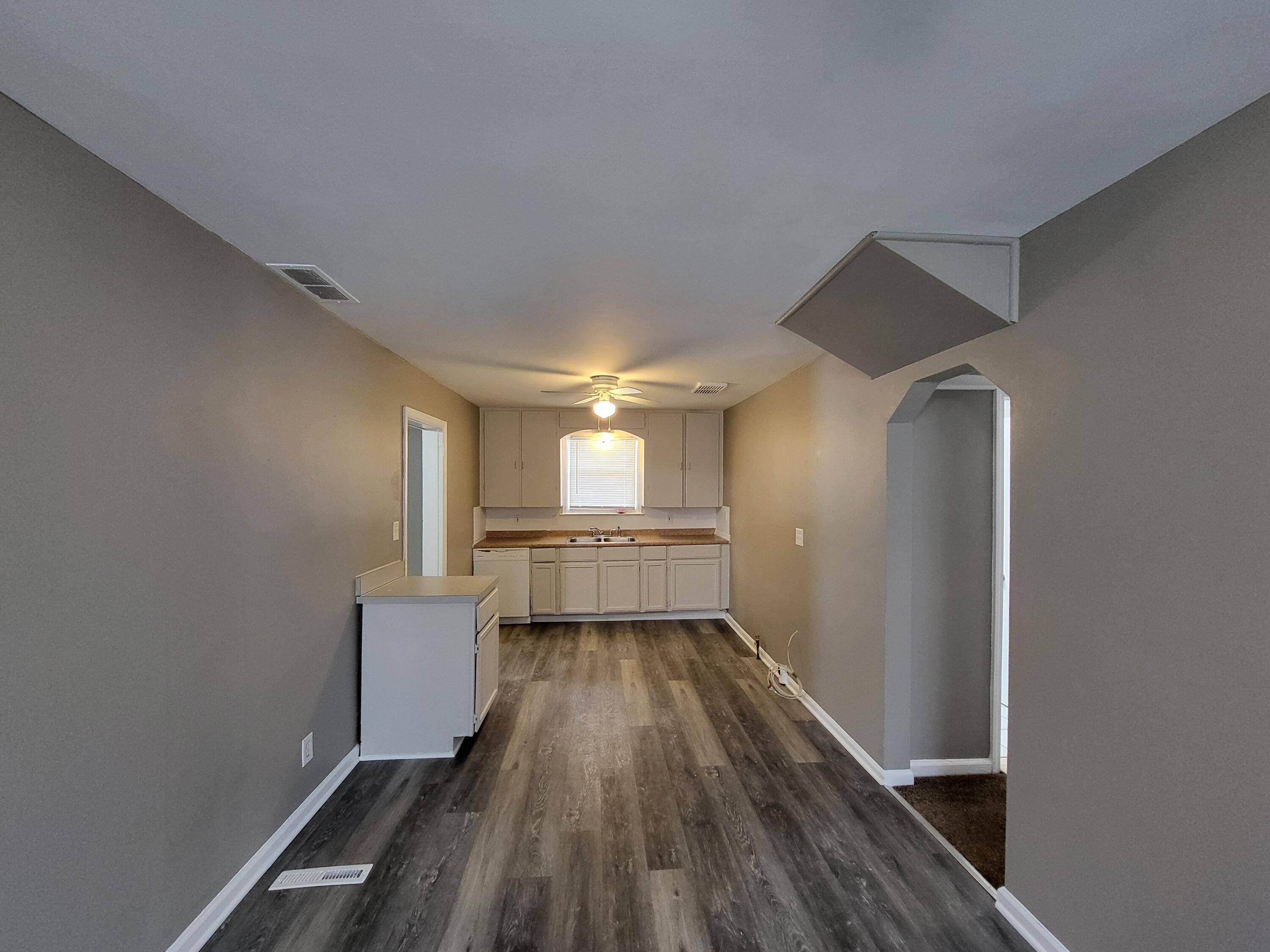 Hazel Park, MI 48030,420 E Meyers AVE