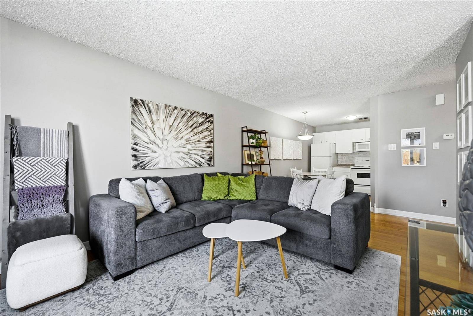 Regina, SK S4N 5T3,387 Fines DRIVE