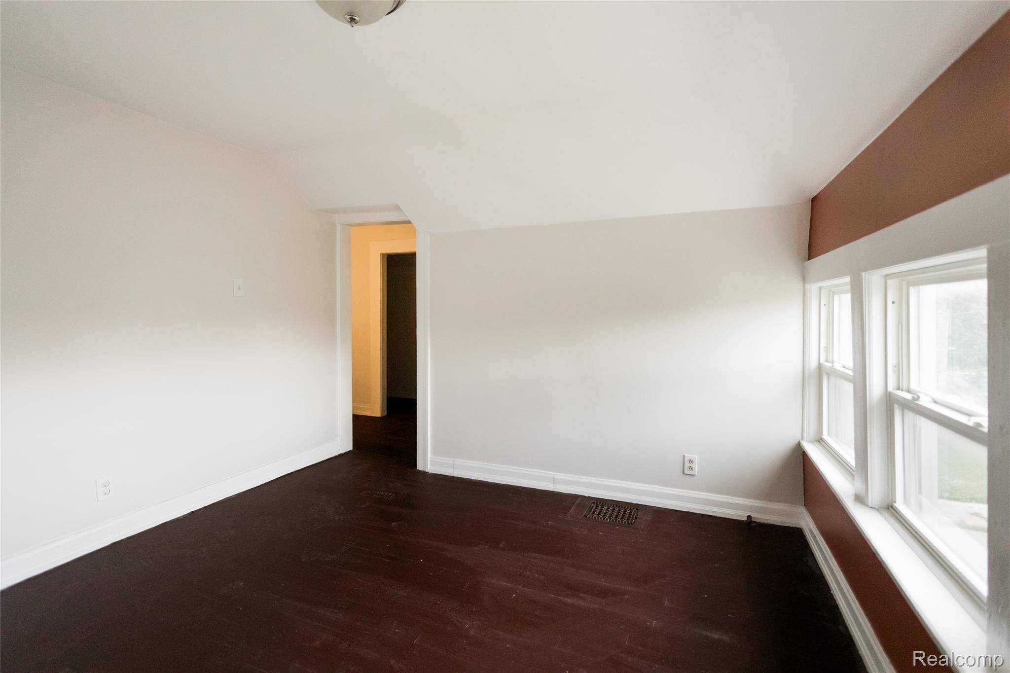 Detroit, MI 48206,2202 Lothrop ST