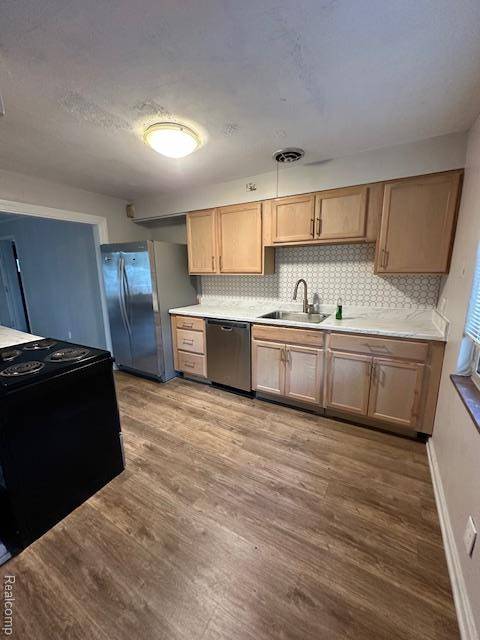 Oak Park, MI 48237,10120 Oak Park BLVD