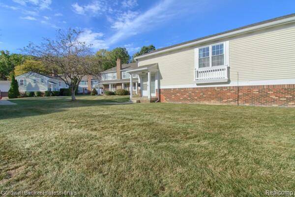 Novi, MI 48167,41796 Broquet DR