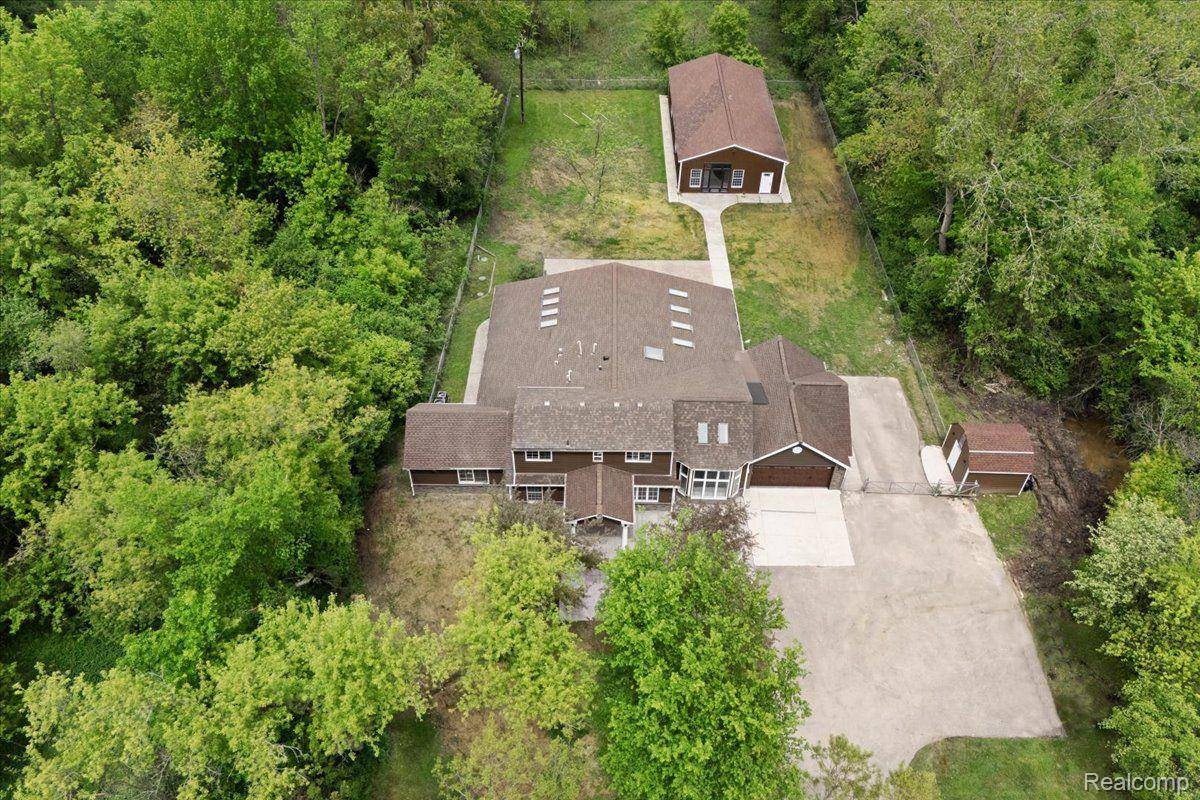 Canton, MI 48188,49712 Geddes RD