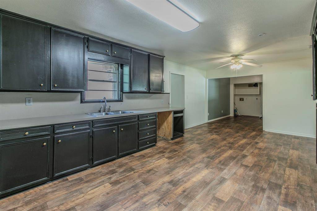 Palestine, TX 75801,139 Anderson County Road 389