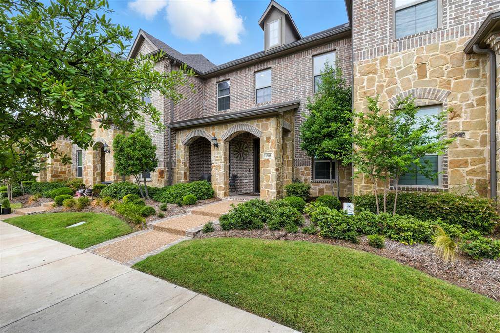 Arlington, TX 76005,1305 Birds Fort Trail