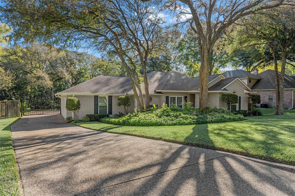 Woodway, TX 76712,10007 Creek Bend Drive