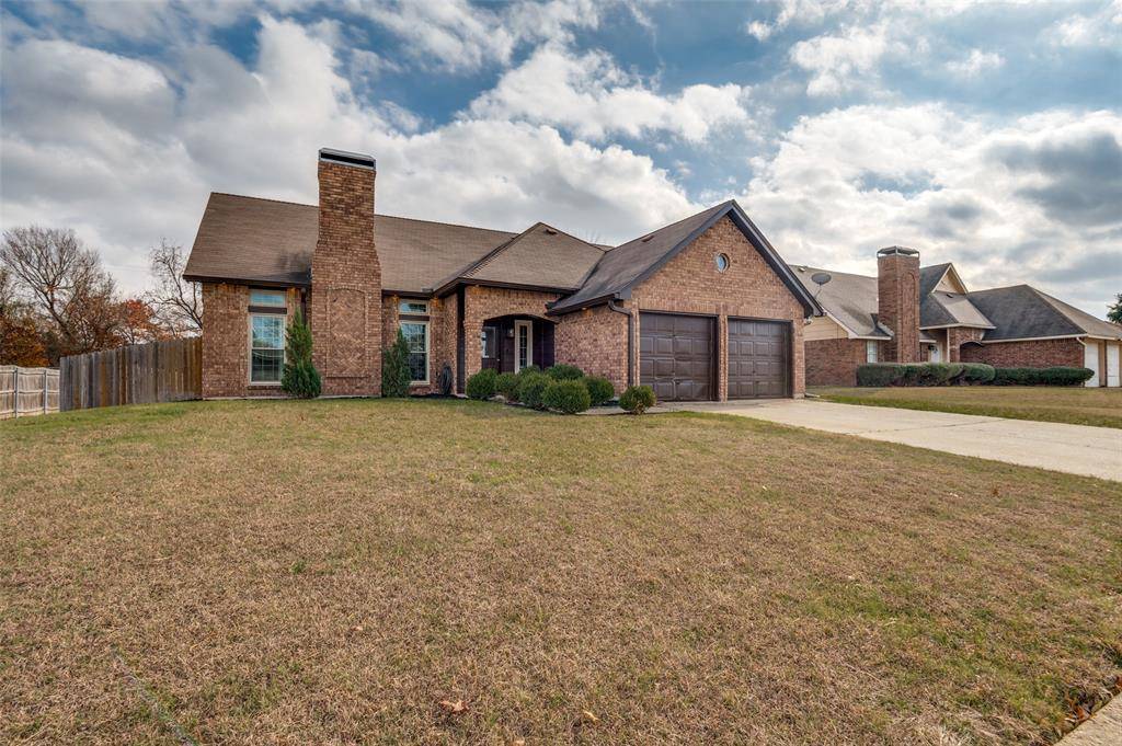 Lancaster, TX 75146,1017 Meadow Creek Drive