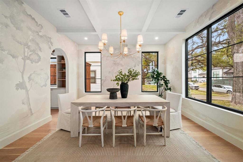 Dallas, TX 75214,6814 Dalhart Lane