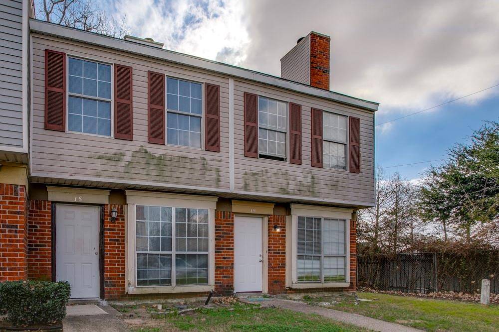 Dallas, TX 75217,10500 Lake June #I08