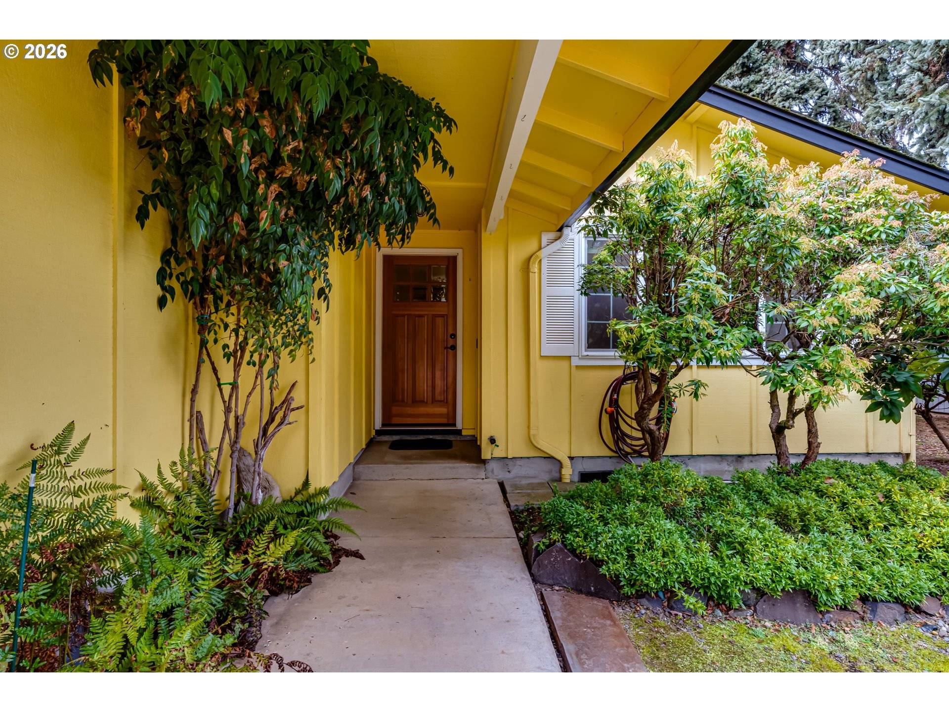 1230 DEBRICK RD, Eugene, OR 97401