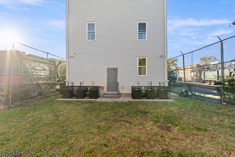 Newark City, NJ 07114,168 Sherman Ave